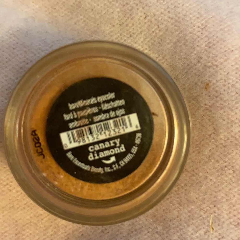 ⭐️ 3 for $22- Bare Minerals Eyeshadow & Eyeliner